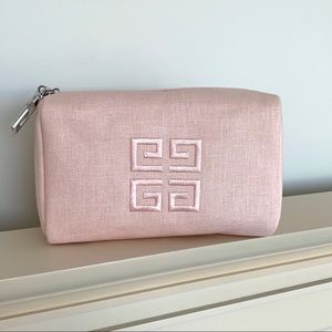 🆕Givenchy Cosmetic Bag
